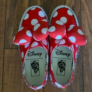 MINNIE MOUSE VANS
